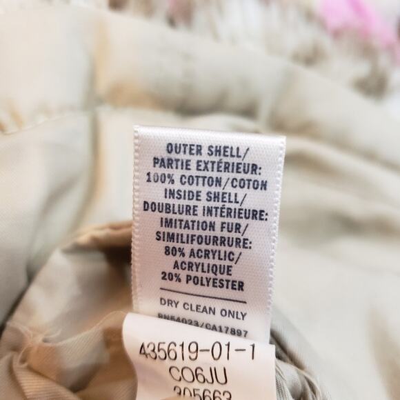 Old Navy Faux Fur Reversible Vest with Khaki Side with Pockets Small - Picture 7 of 10